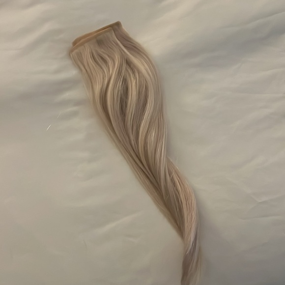 Glam Seamless Invisi Clip In Hair Extensions - Picture 8 of 8